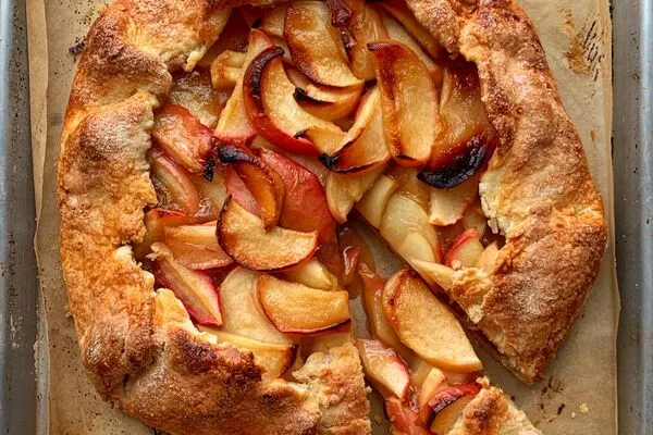 Caramel-Apple Galette