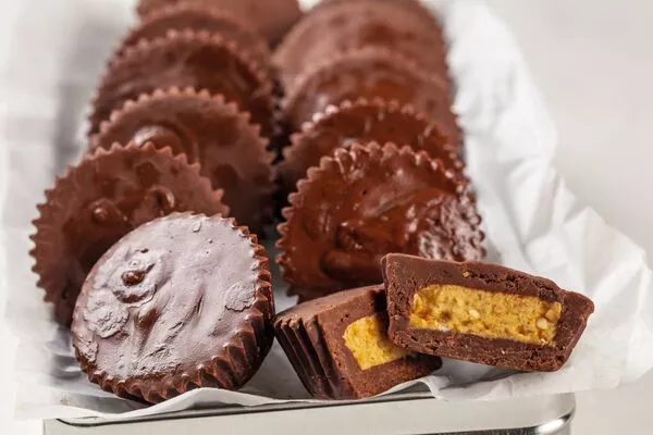 Crunchy Peanut Butter Cups