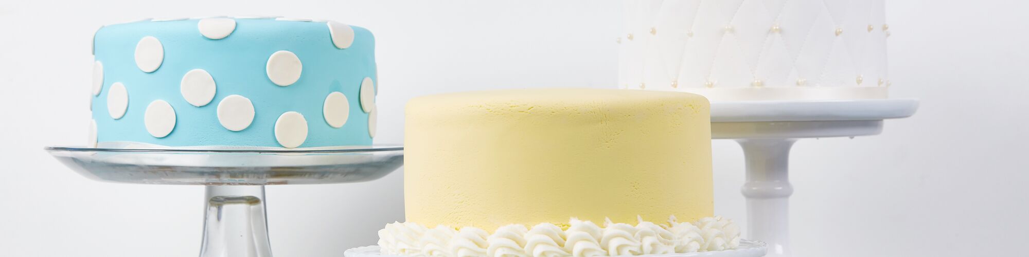 cake decorated with marshmallow fondant made with domino powdered sugar