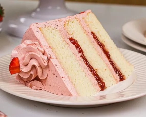 domino golden sugar strawberry layer cake with strawberry jam and frosting