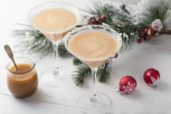 CARAMEL APPLE MARTINI