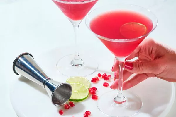 Pomegranate Martini img 2