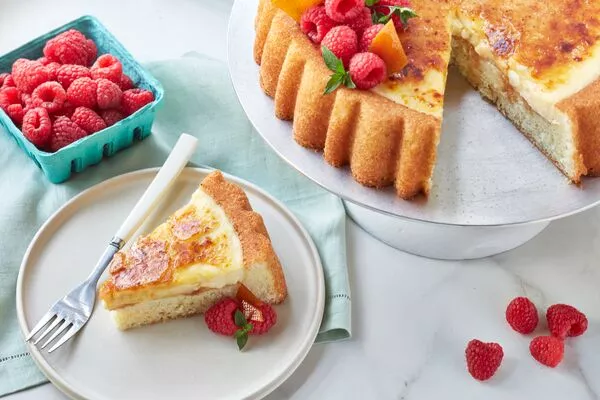Crème Brulee Cake