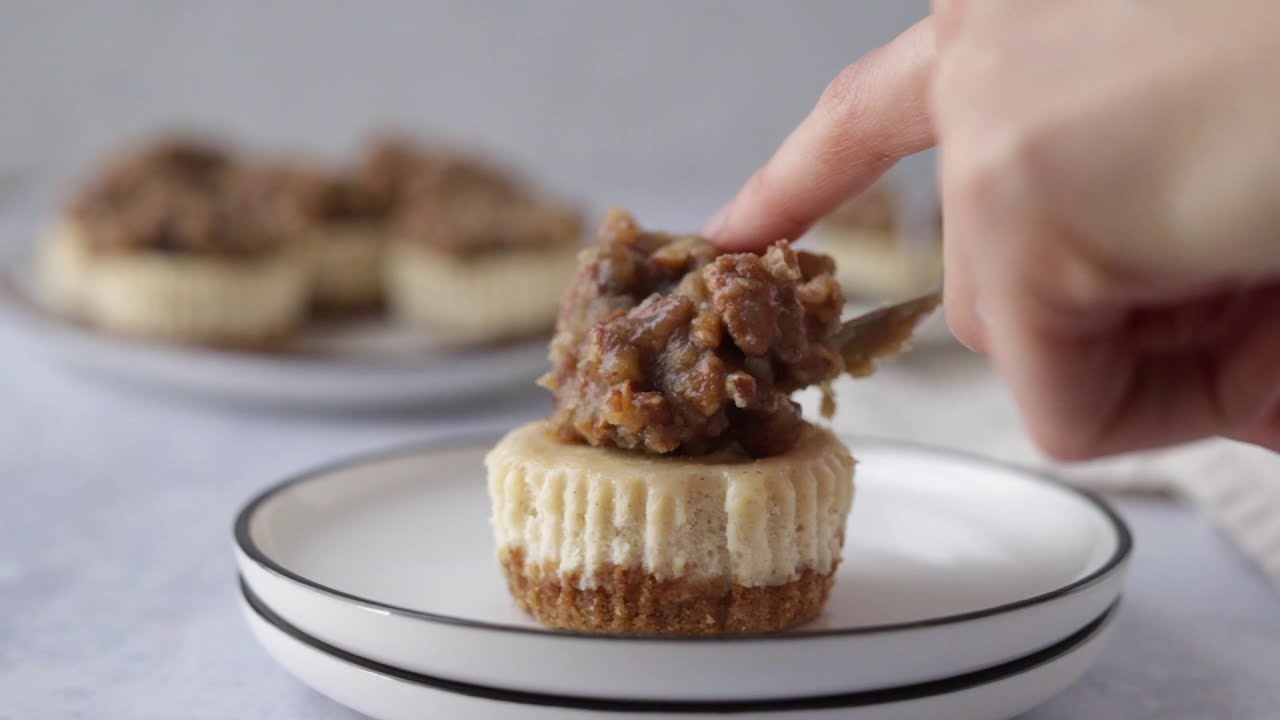 Domino® Sugar mini pecan pie cheesecakes
