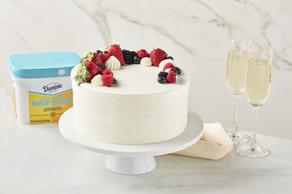 Mascarpone Berries Cake