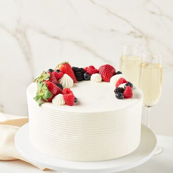 Mascarpone Berries Cake