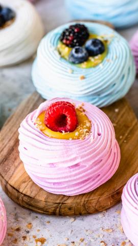 Easter Egg Lemon Pavlovas